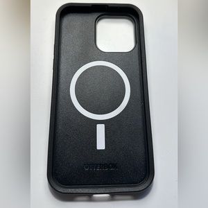 iPhone 14 Pro Max OtterBox Case